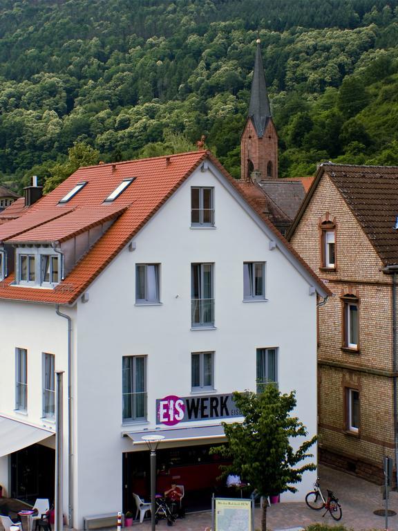 Gaestehaus Eschers Eiswerk Annweiler am Trifels Dış mekan fotoğraf